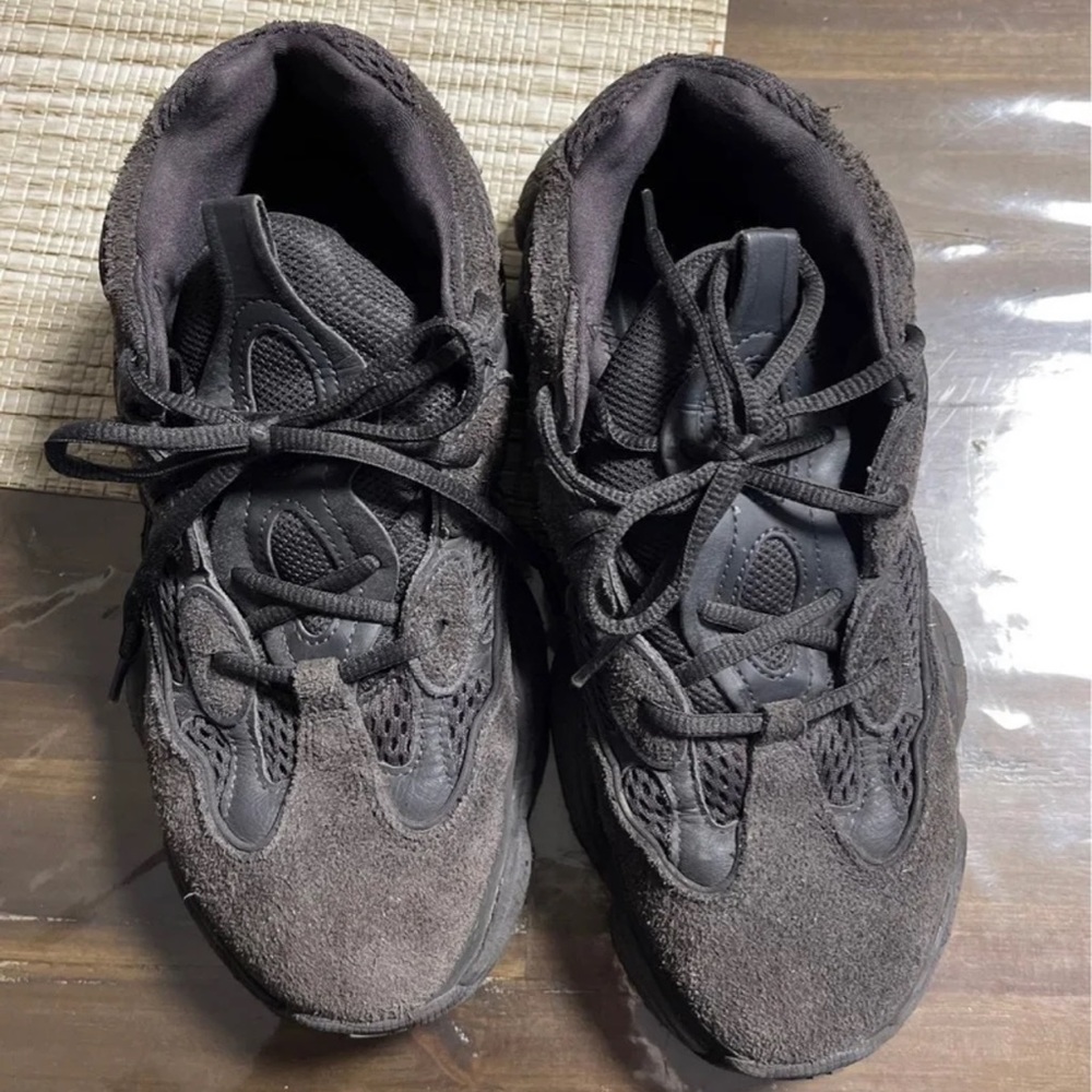 Yeezy 500